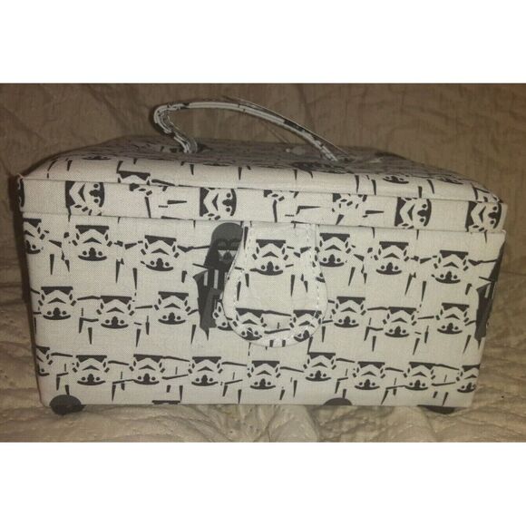 NWT‎ Star Wars Darkside Small Sewing Basket Box Stormtrooper Camelot Notions - Picture 1 of 7
